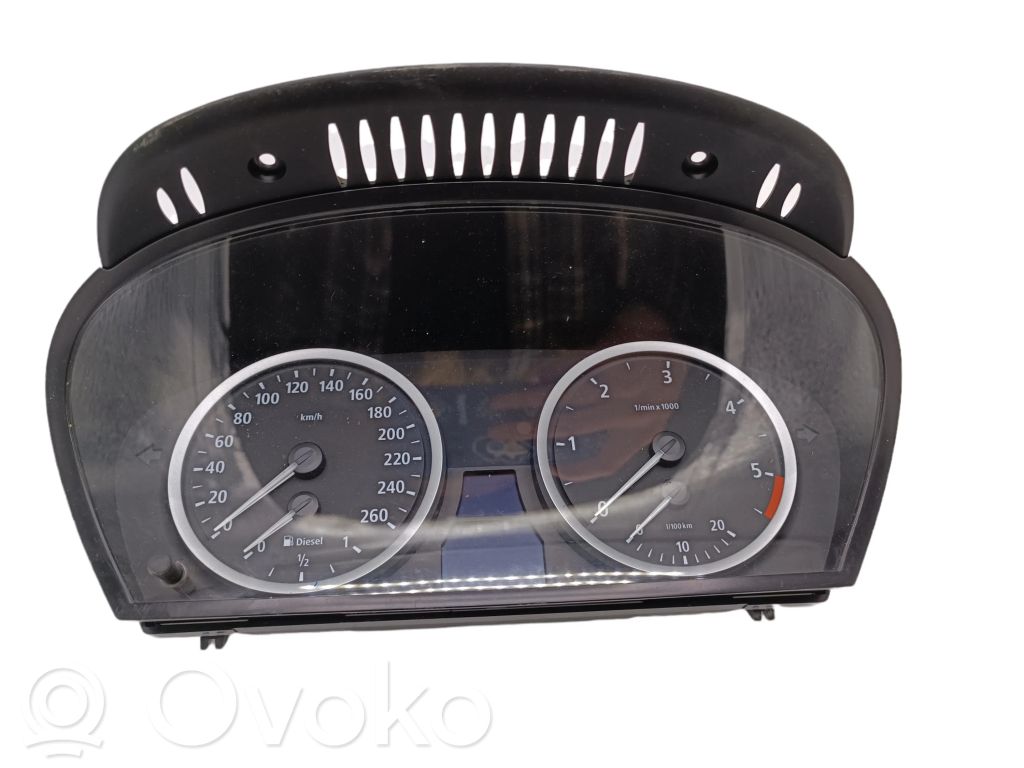 BMW 5 E60 E61 Spidometrs (instrumentu panelī) 