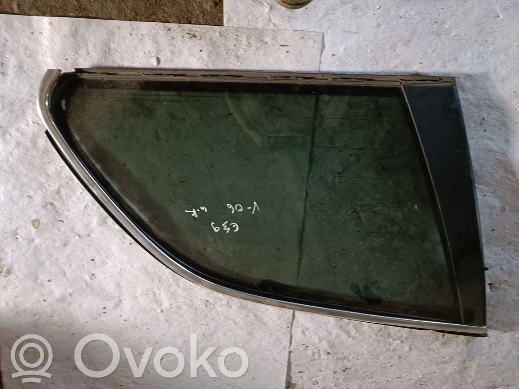 BMW 5 E39 Rear side window 