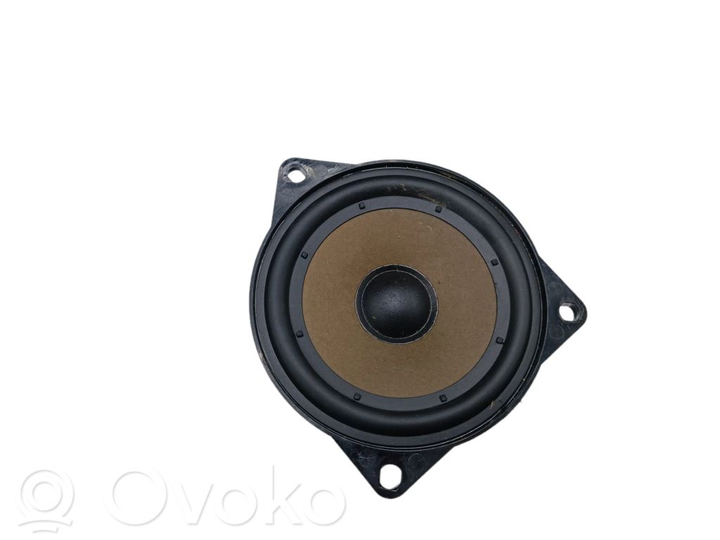 BMW X3 E83 Altavoz de la puerta delantera 