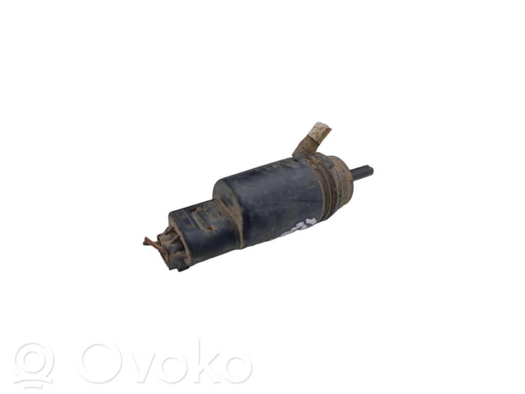 BMW 5 E60 E61 Windscreen/windshield washer pump 