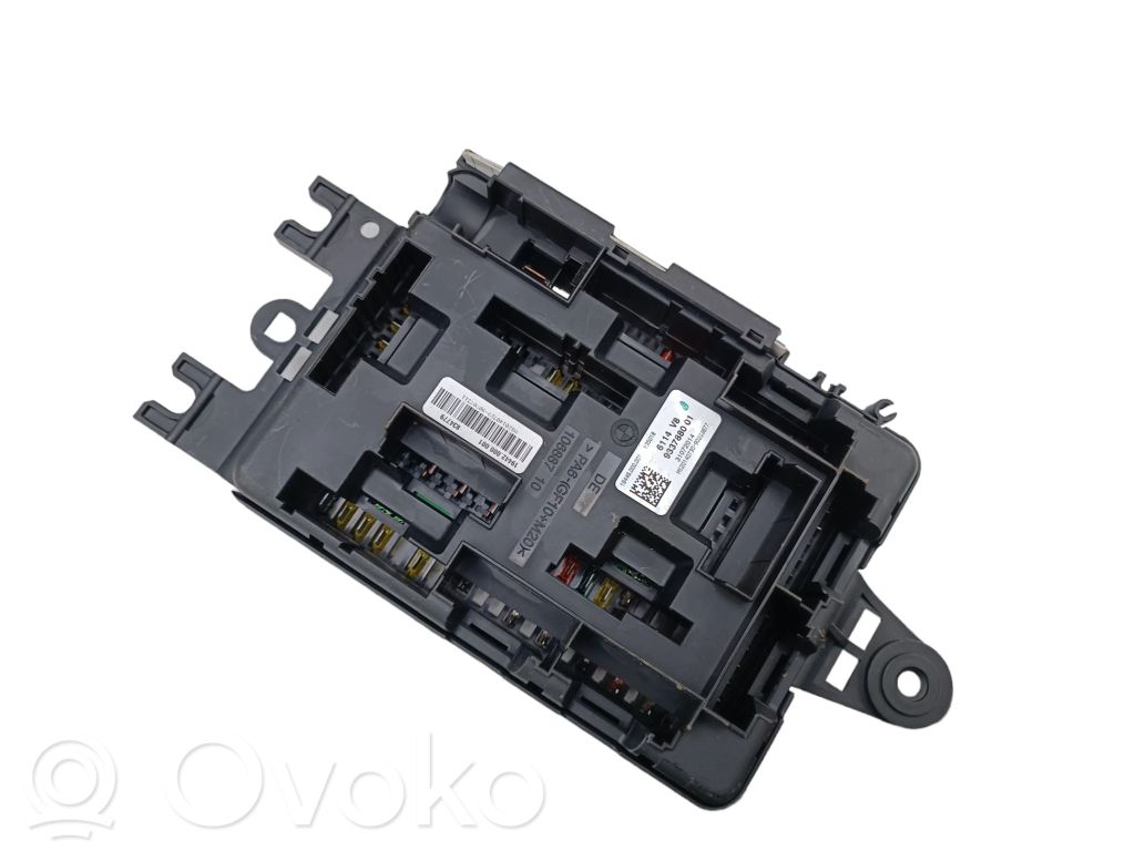BMW 3 F30 F35 F31 Fuse module 