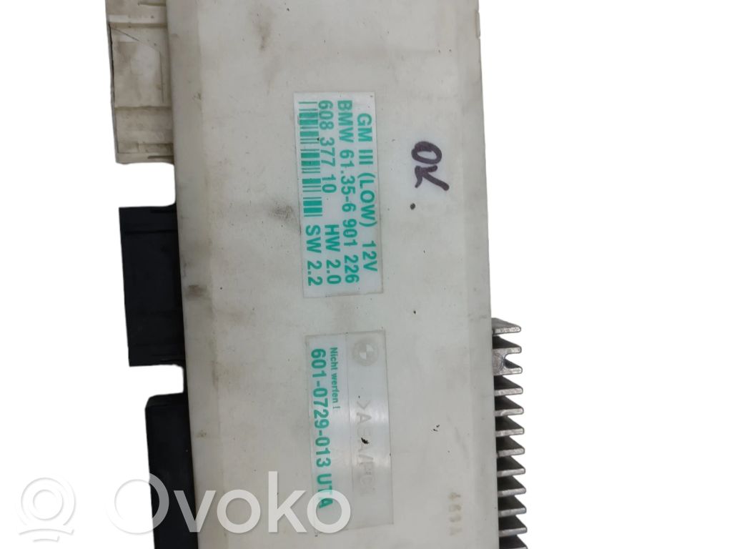 BMW 5 E39 Komforto modulis 