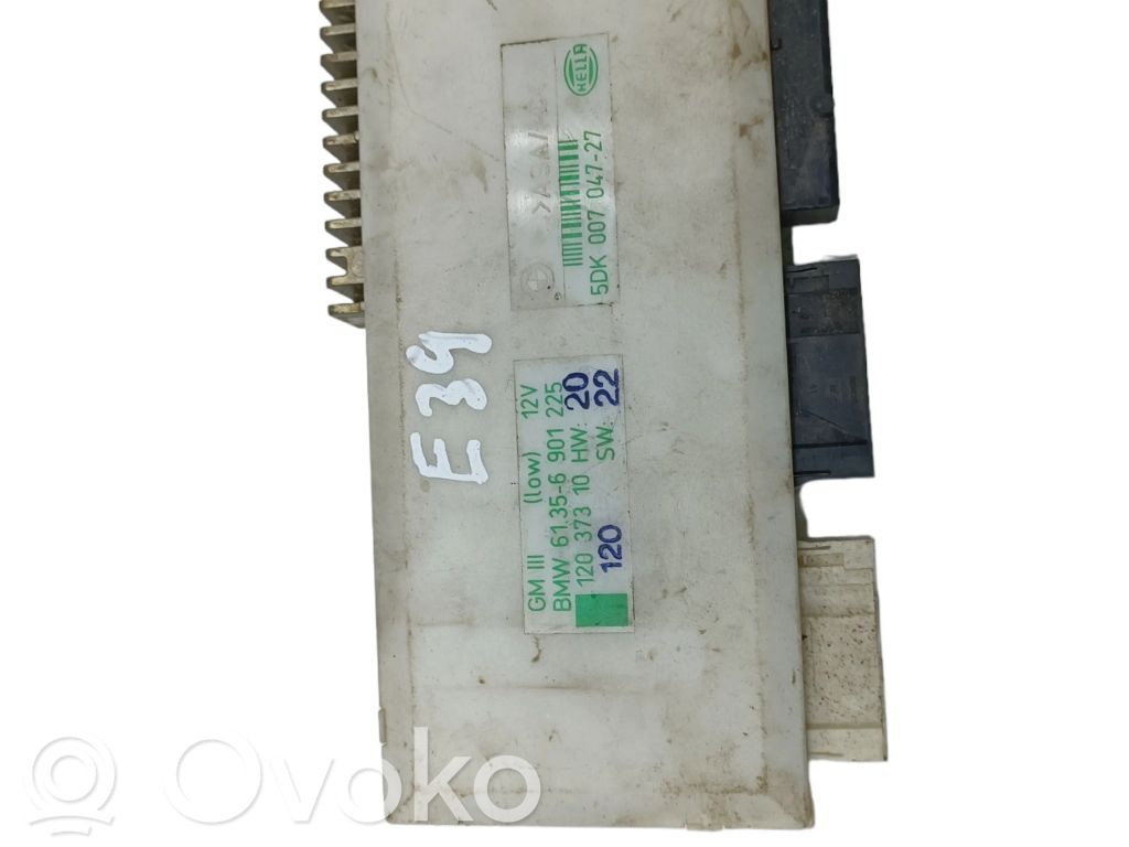 BMW 5 E39 Komforta modulis 