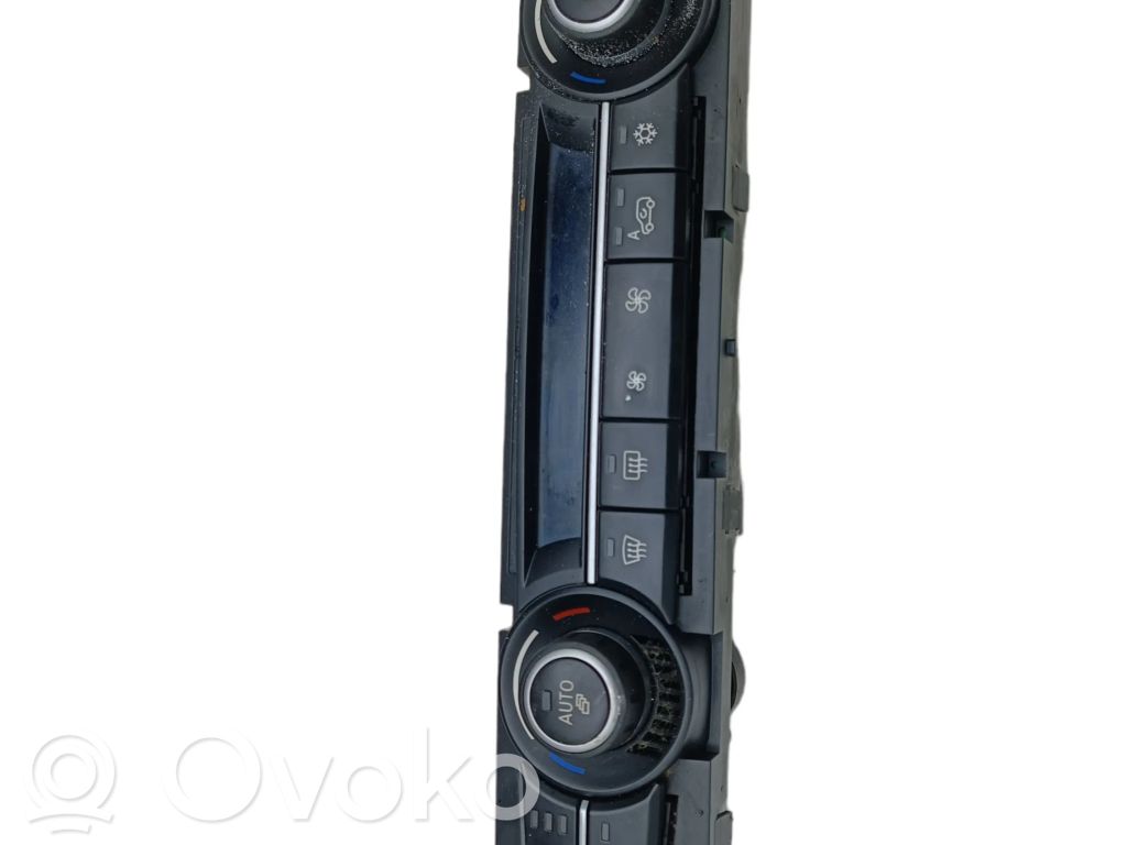 BMW X5 E70 Climate control unit 