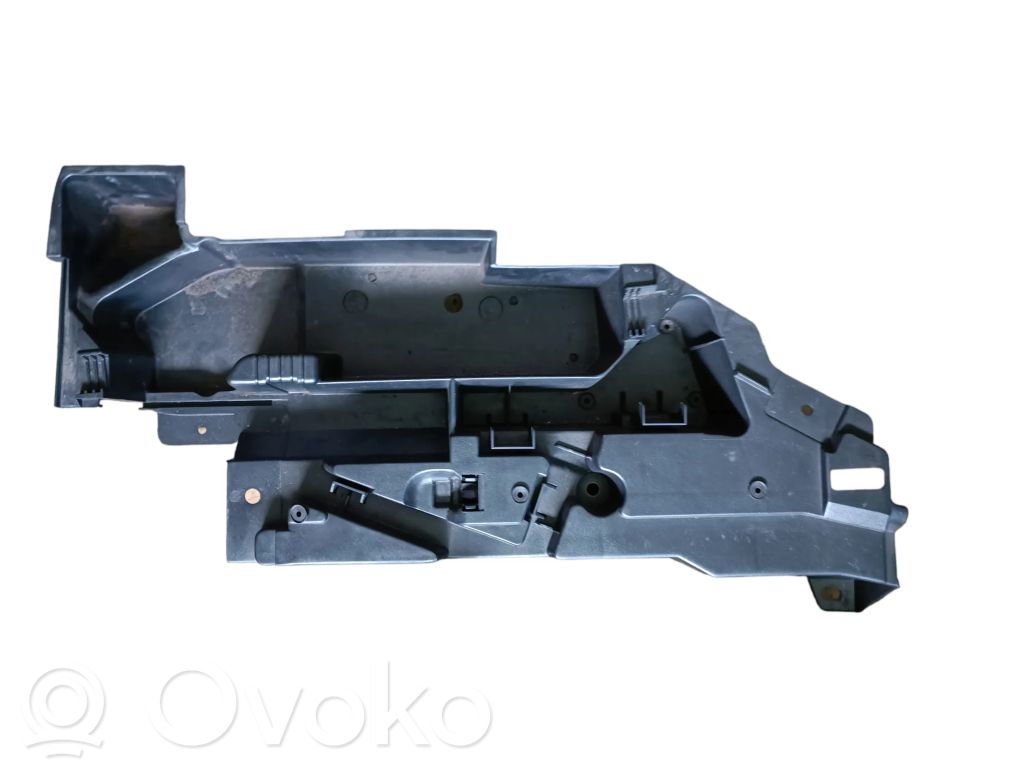 BMW 3 E46 Kita bagažinės apdailos detalė 