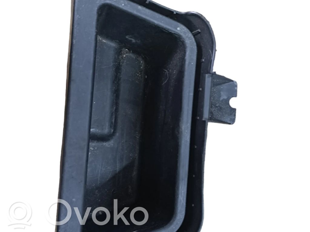 Handschuhfach   51457145892,7145892,10834110