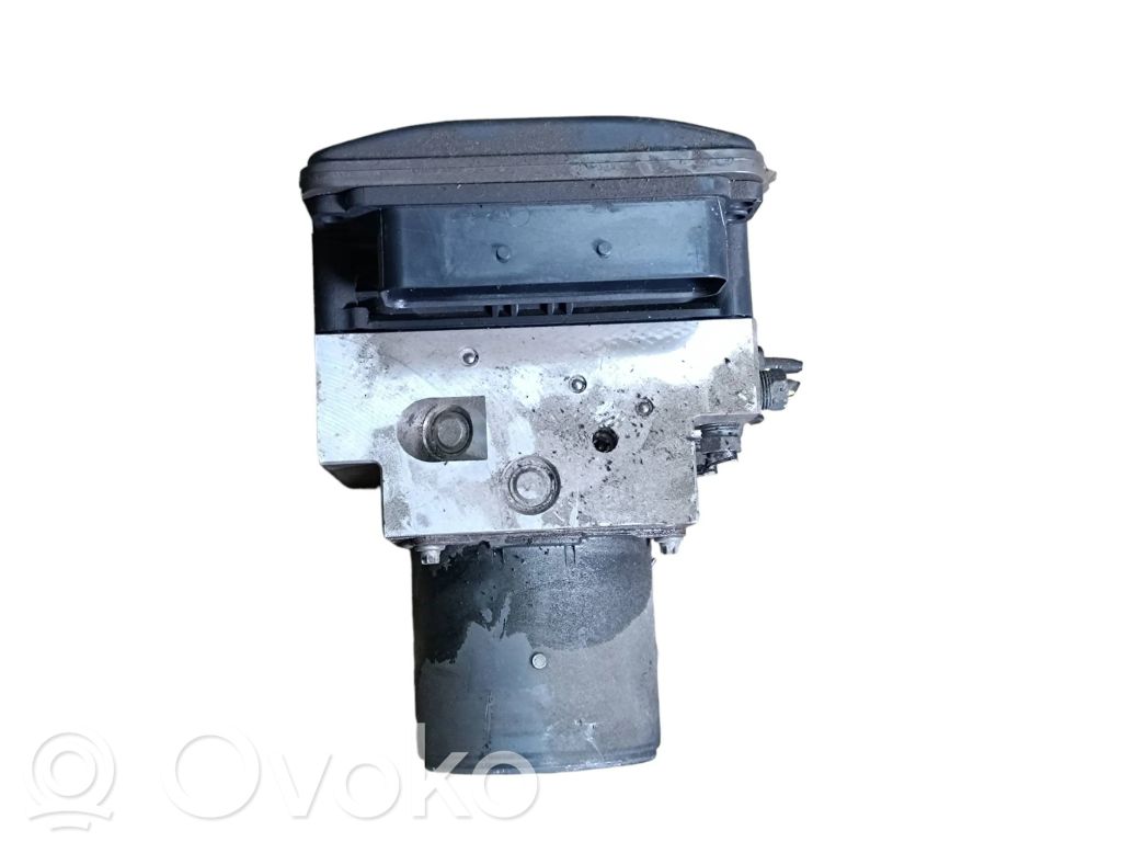 BMW X5 E70 ABS Pump 