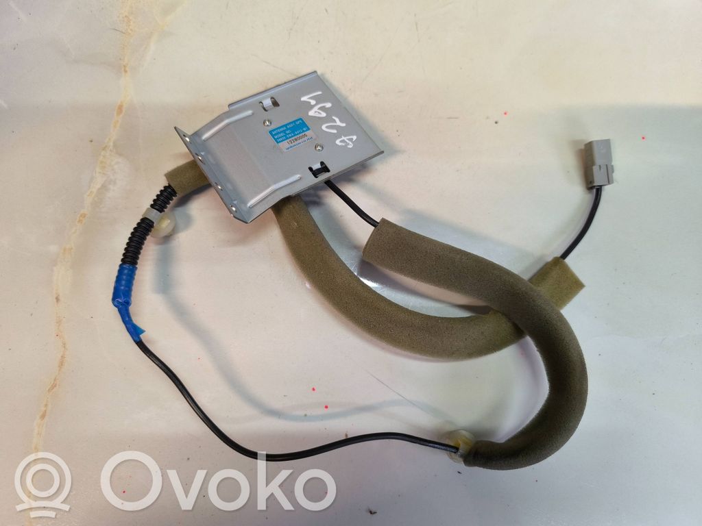 GPS-pystyantenni   39835,12280005