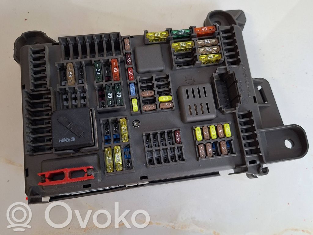 BMW X5 E70 Fuse box set 