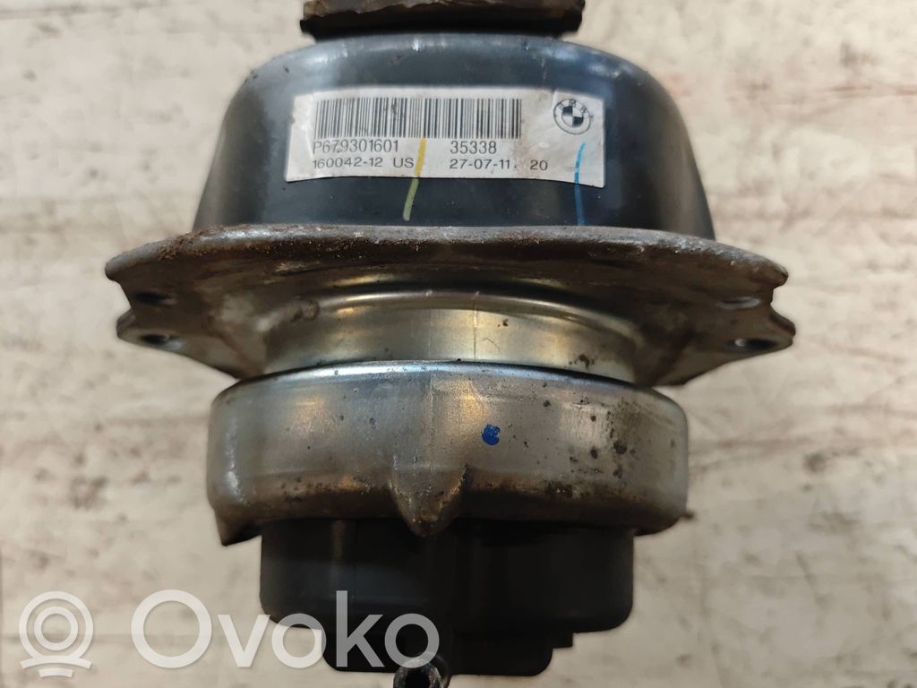 BMW X5 E70 Engine mount bracket 