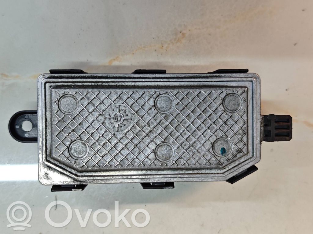 Volvo V40 Rezystor / Opornik dmuchawy nawiewu 