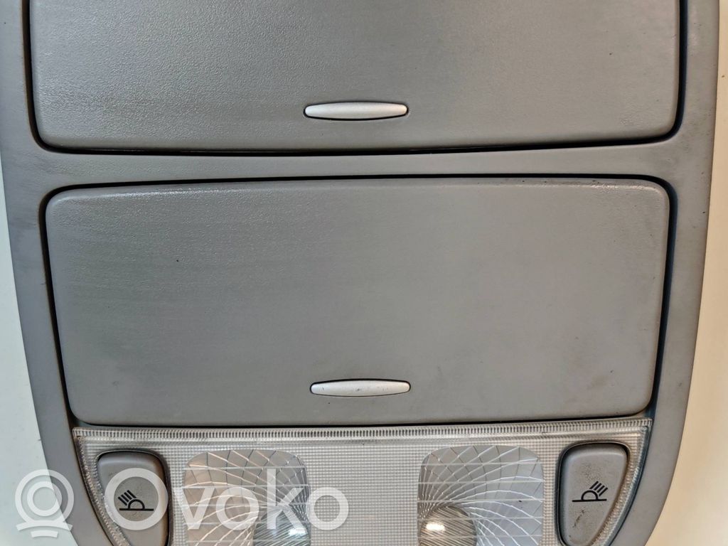 Hyundai Santa Fe Światło fotela przedniego 