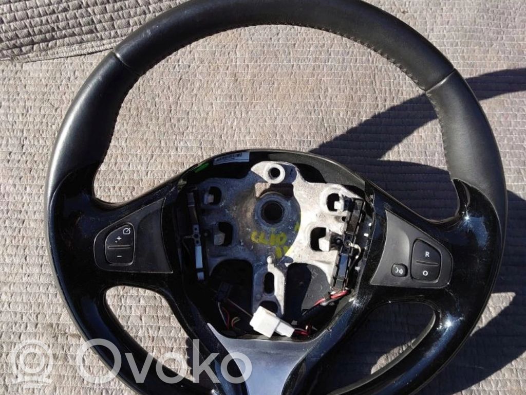 Renault Clio IV Stūre 