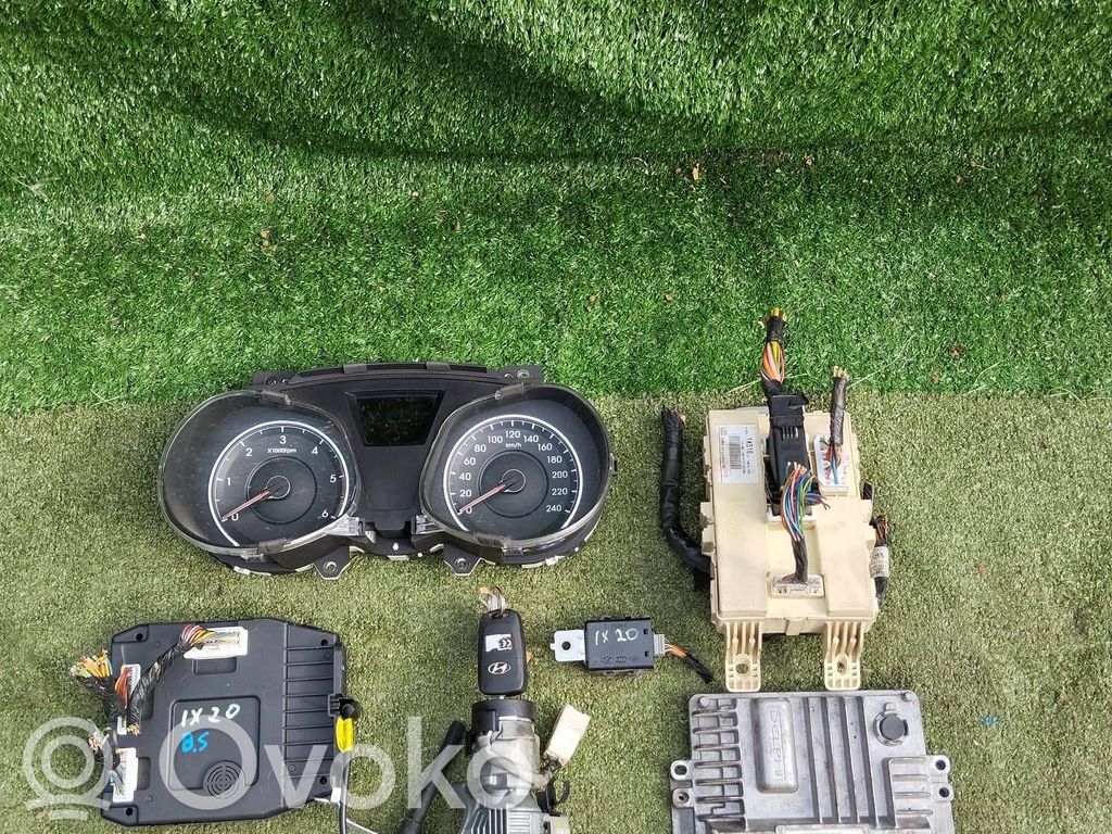 Hyundai ix20 Engine ECU kit and lock set 