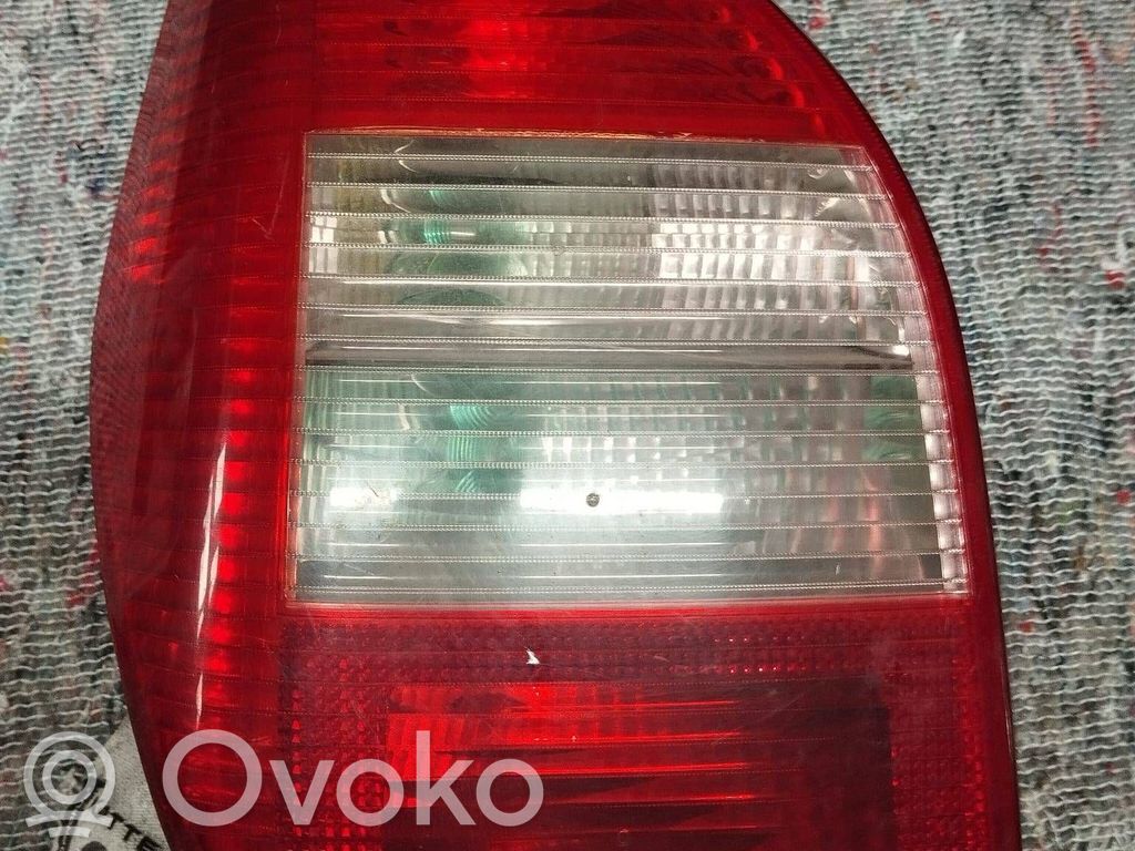 Citroen C2 Aizmugurējais lukturis virsbūvē 