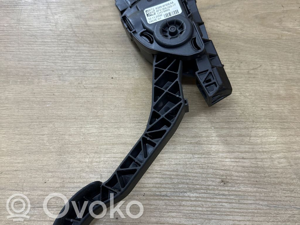 Volvo XC60 Pedală accelerație 