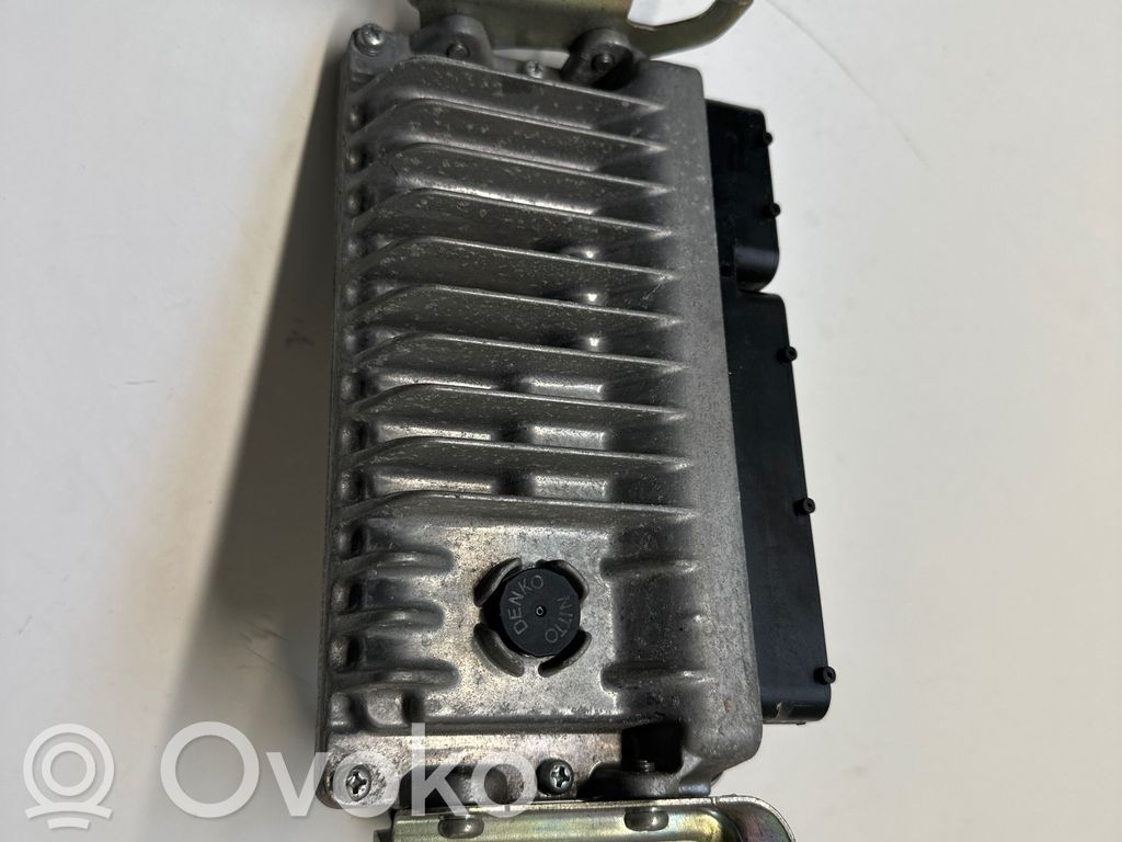 Toyota Auris E180 Engine control unit/module 