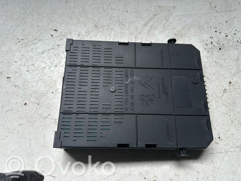Peugeot 3008 I Module de fusibles 