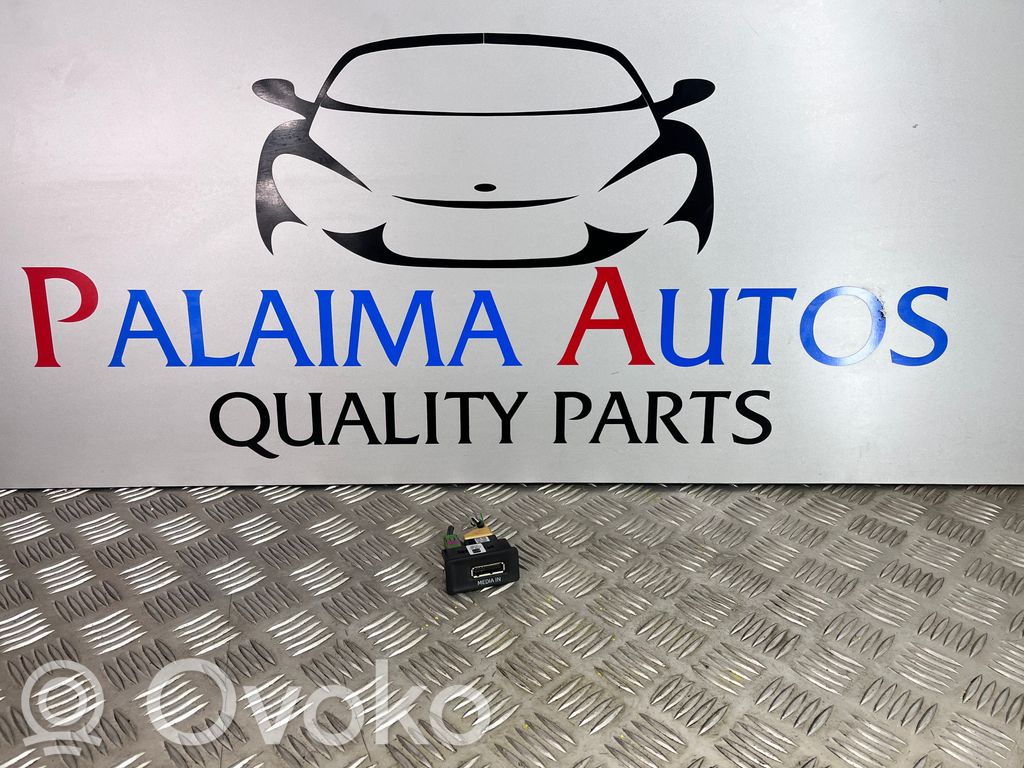 Seat Leon (5F) Conector priză AUX 