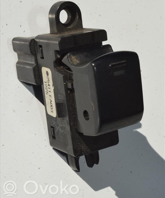 Electric window control switch