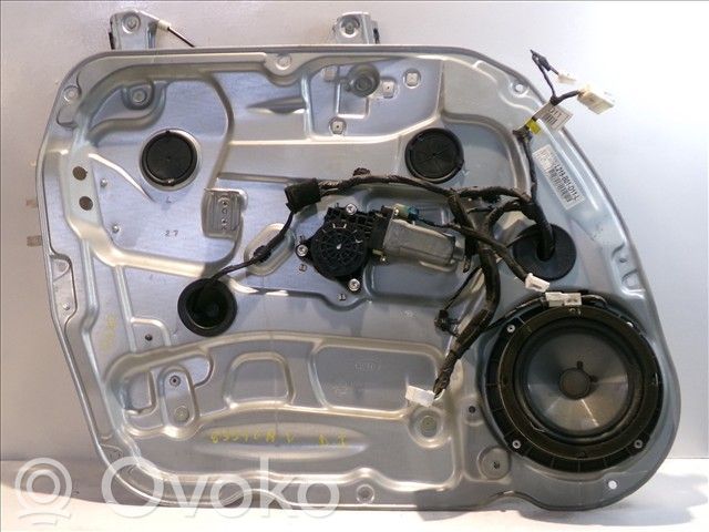 KIA Carens II Macara ușă față cu motor 