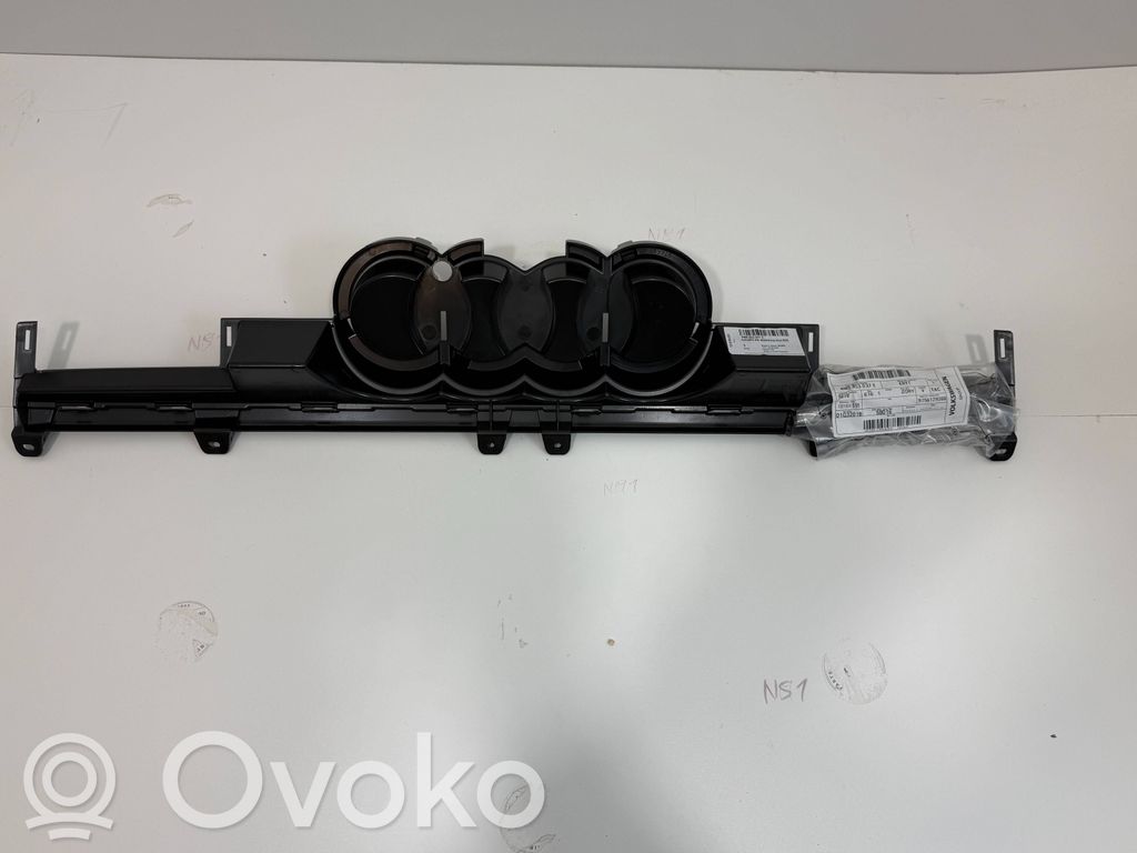Audi Q7 4M Etusäleikkö 