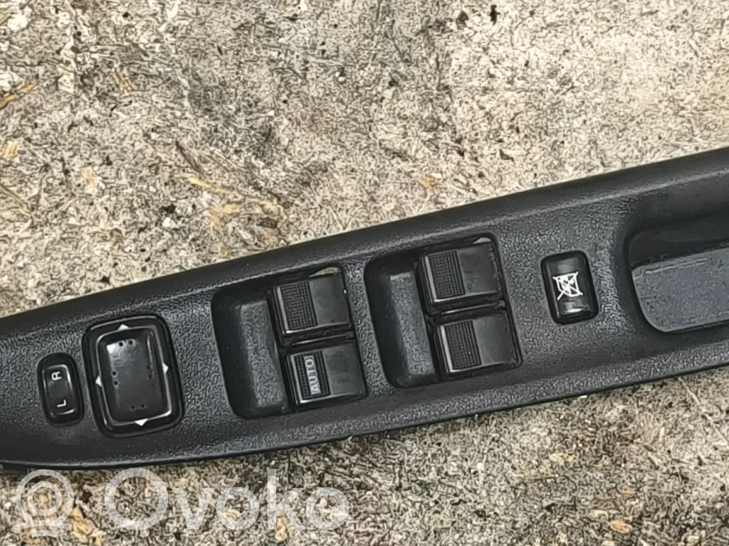 Electric window control switch   7922G45,183574,GJ6A684L6