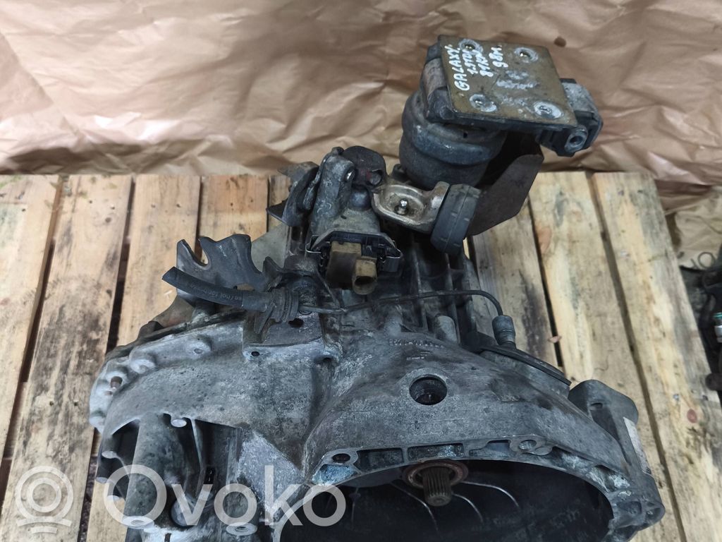 Ford Galaxy Механическая коробка передач, 5 передач 
