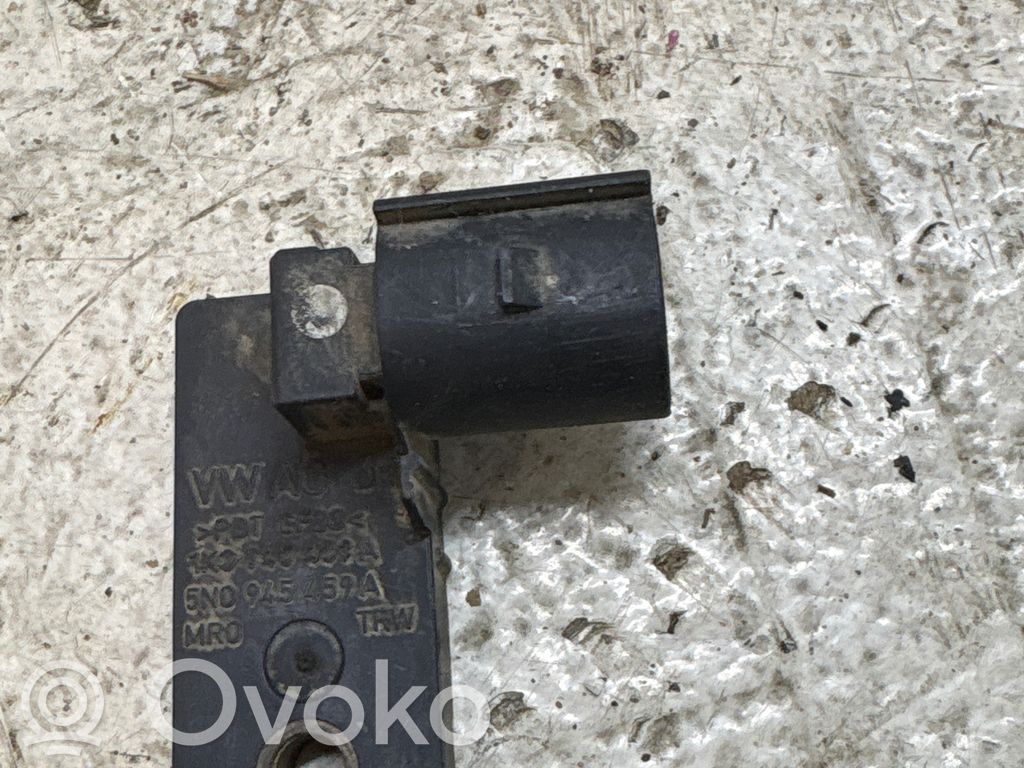 Volkswagen Golf IV Master brake cylinder 