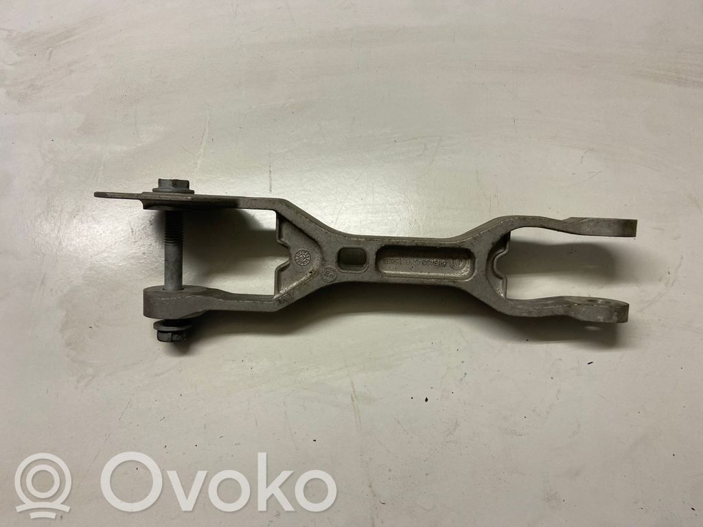 Engine mounting bracket   68343375AB,15634