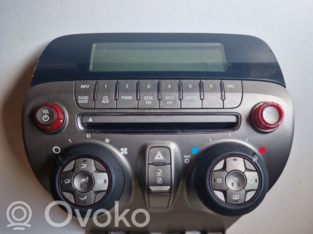 Chevrolet Camaro Panel / Radioodtwarzacz CD/DVD/GPS 