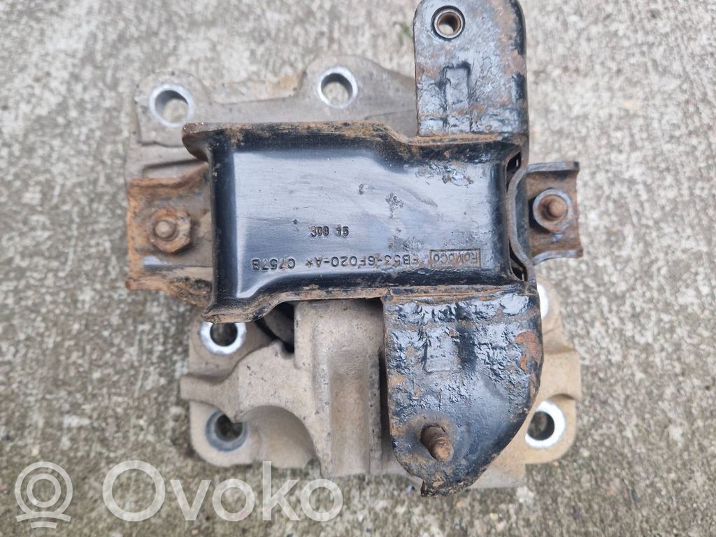 Ford Explorer V Gearbox mount 