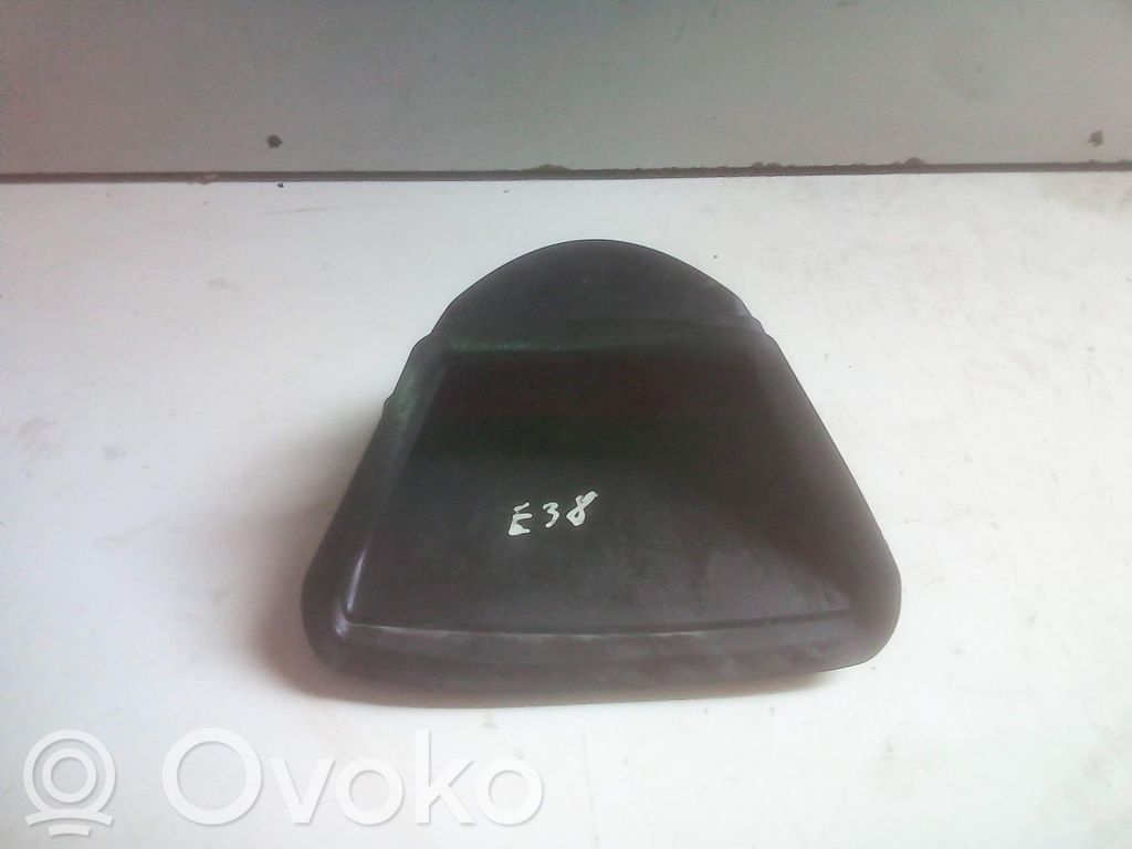 BMW 7 E38 Third/center stoplight 