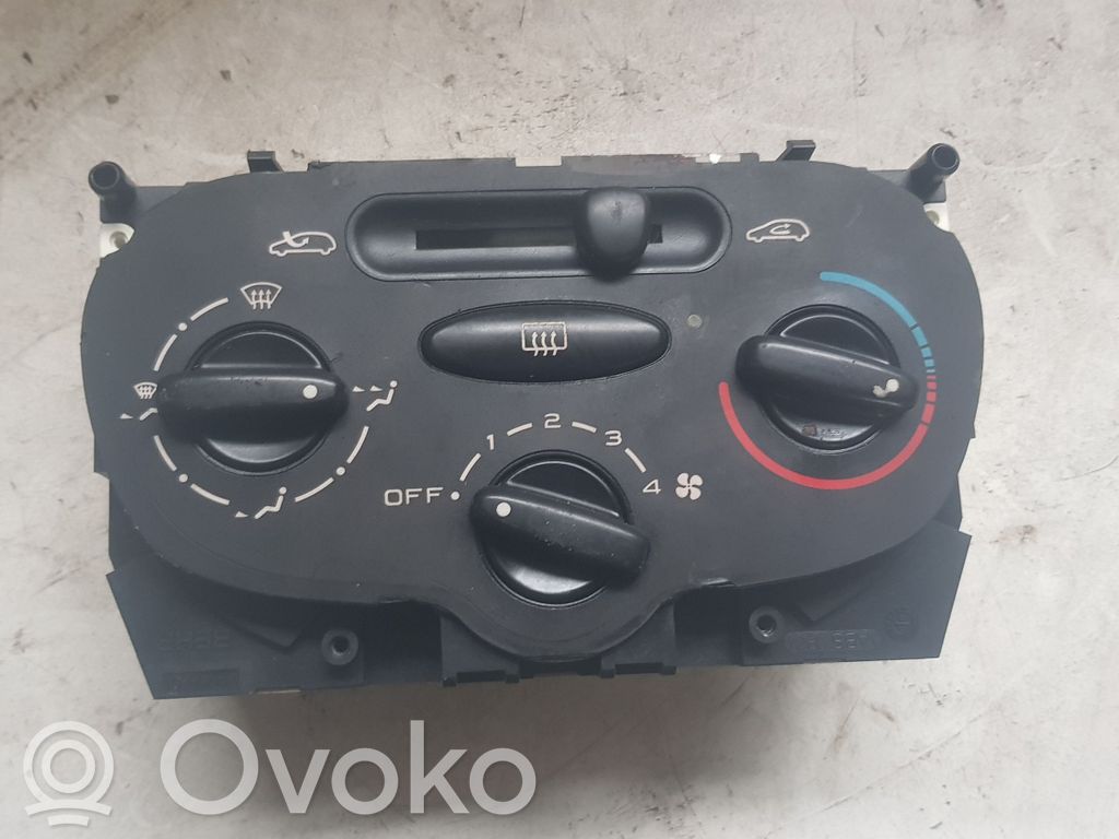 Renault Scenic I Climate control unit 