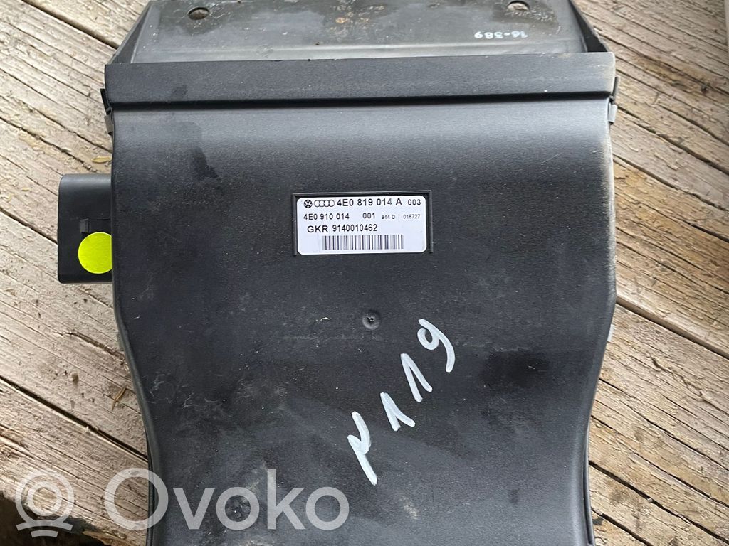 Audi A8 S8 D3 4E Salono oro latakas (-ai) 