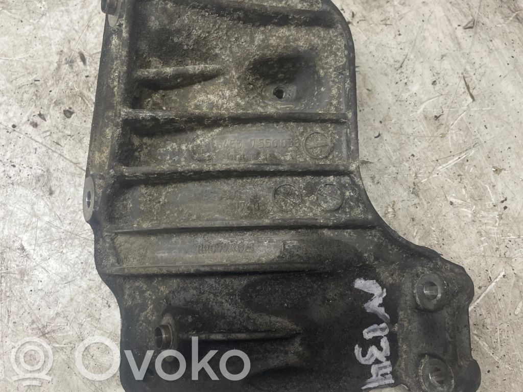 BMW 3 E90 E91 A/C compressor mount bracket 