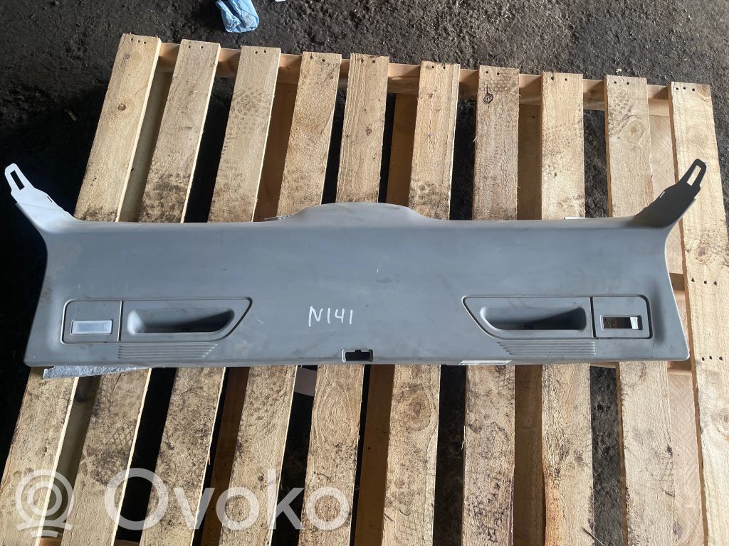 BMW X5 E70 Tailgate trim 