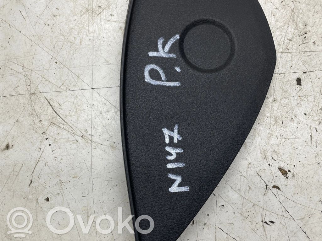 BMW X1 E84 Panelės apdailos skydas (šoninis) 