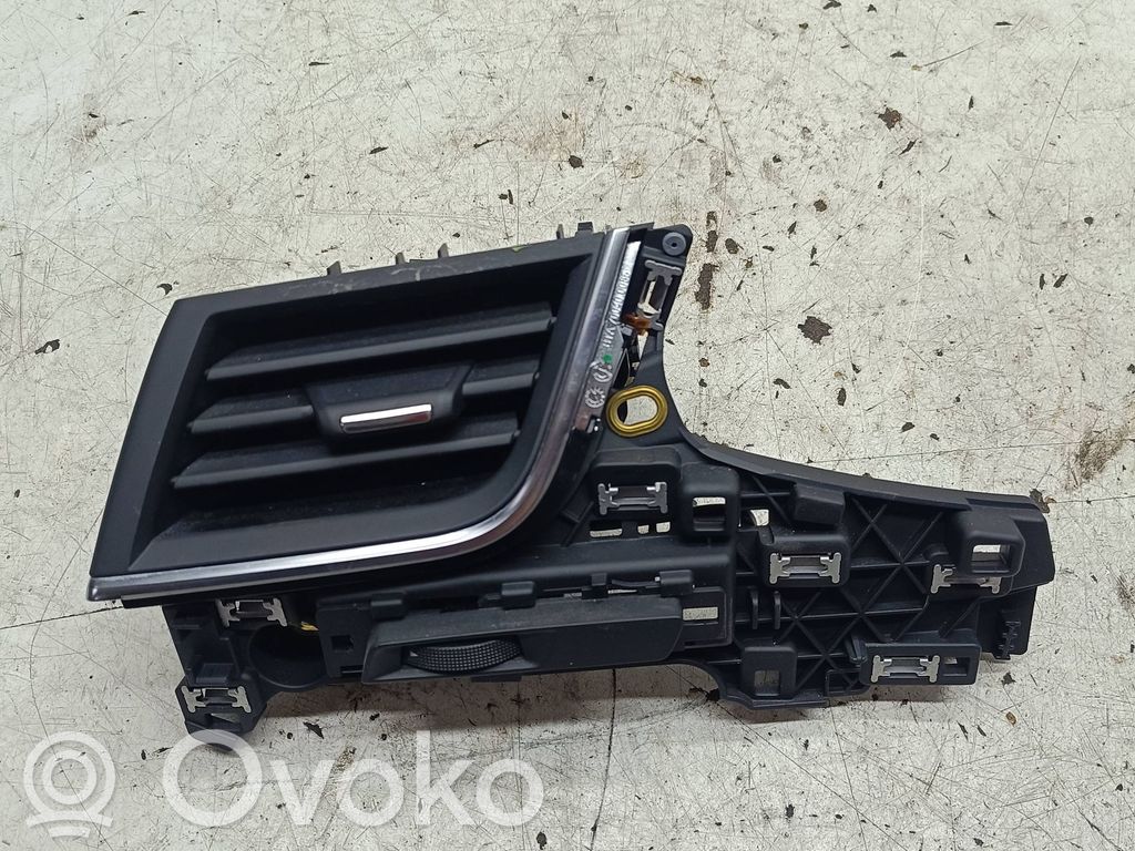 Audi Q7 4M Šoninės oro grotelės 