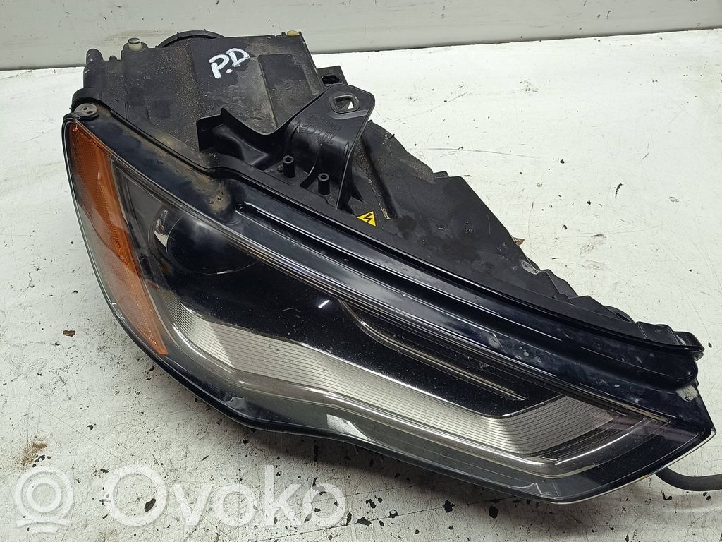 Audi A3 S3 8V Phare frontale 