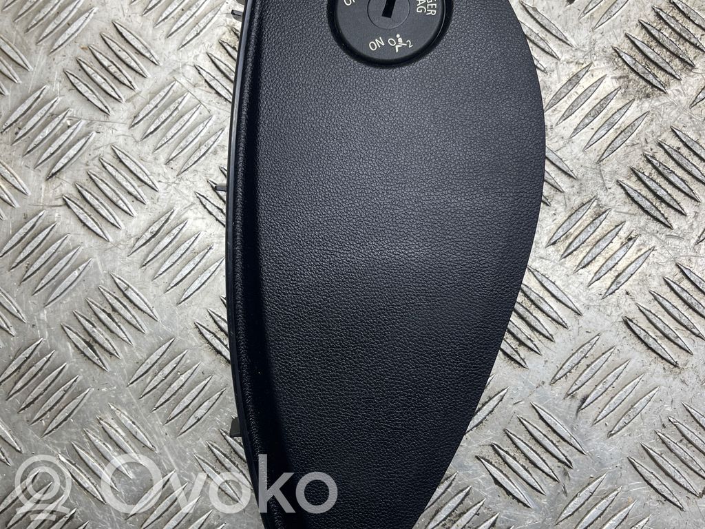 BMW 3 E90 E91 Dashboard side end trim 