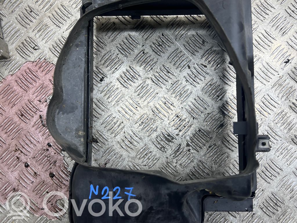 BMW X5 E70 Устройство (устройства) для отвода воздуха 