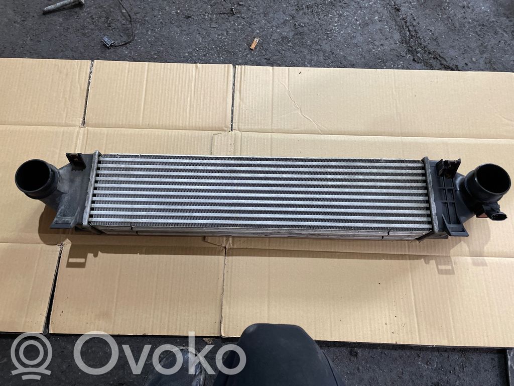 Volvo XC70 Interkūlerio radiatorius 