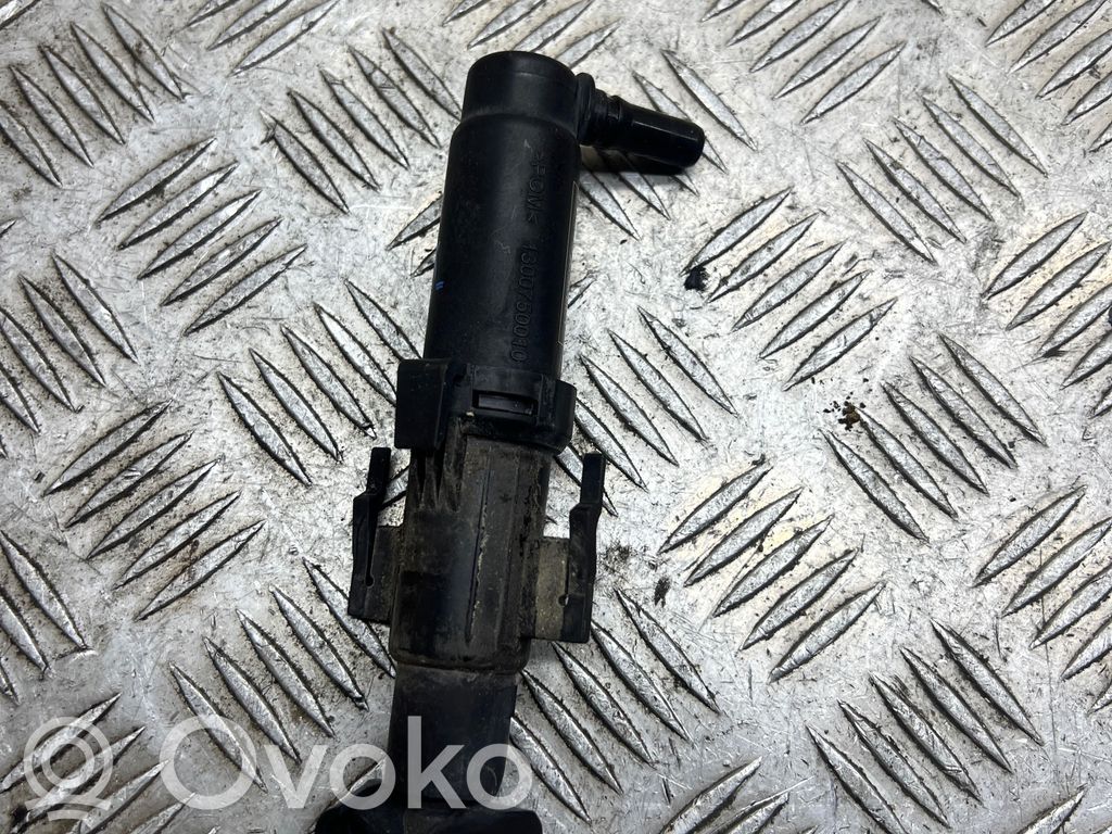 BMW 7 F01 F02 F03 F04 Dysza spryskiwacza lampy przedniej 