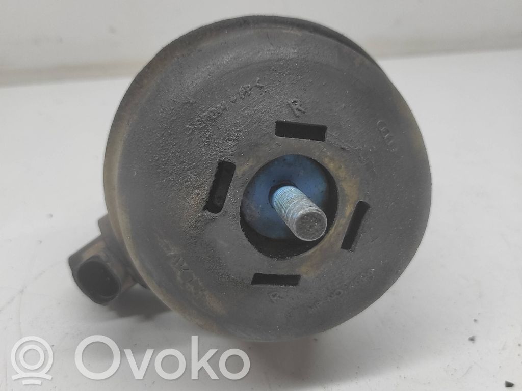 Audi A6 S6 C6 4F Engine mount bracket 