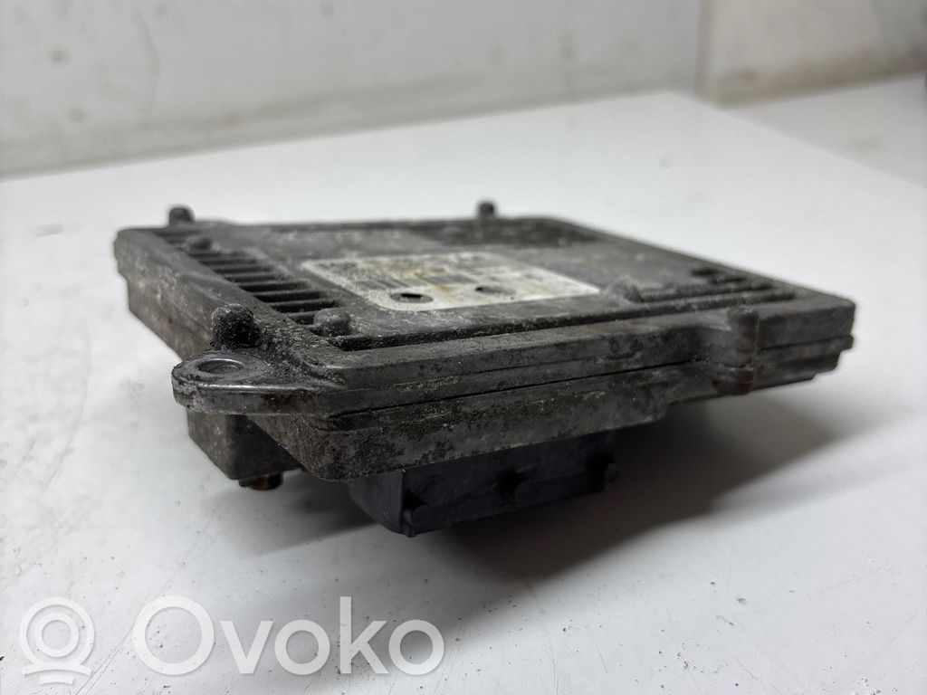 Opel Signum Engine control unit/module 