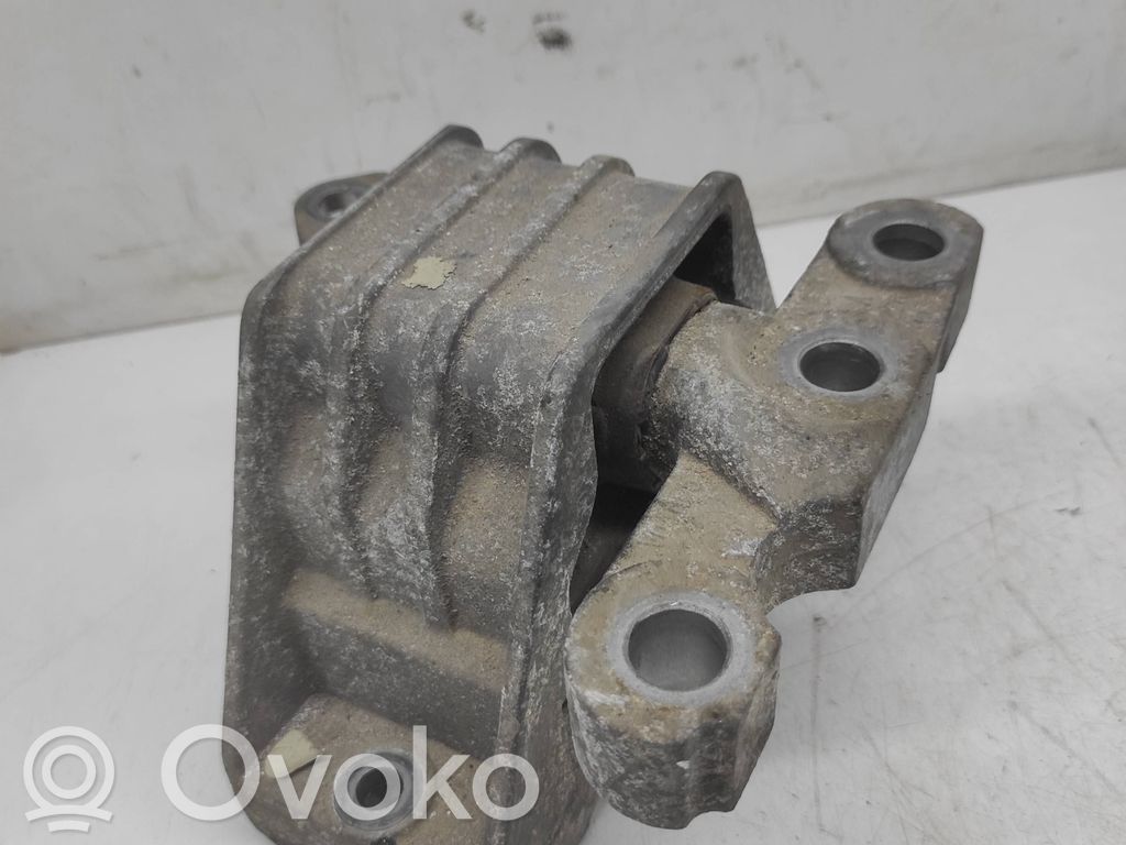 Opel Signum Engine mount bracket 