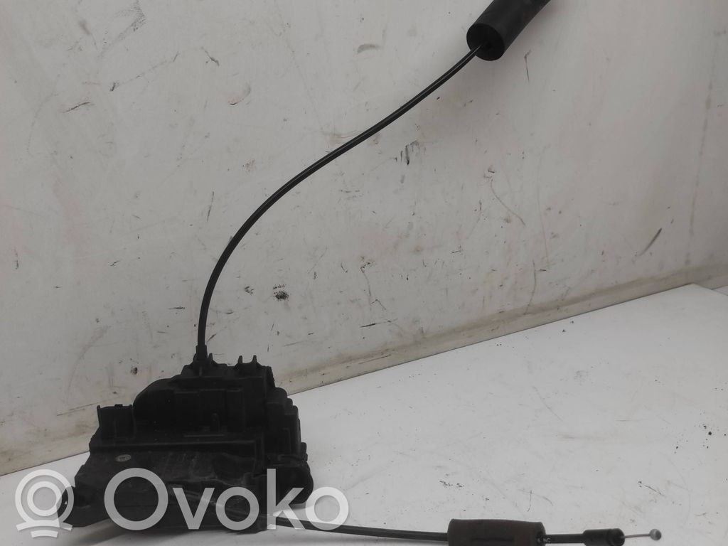Zamek drzwi tylnych   305030006R