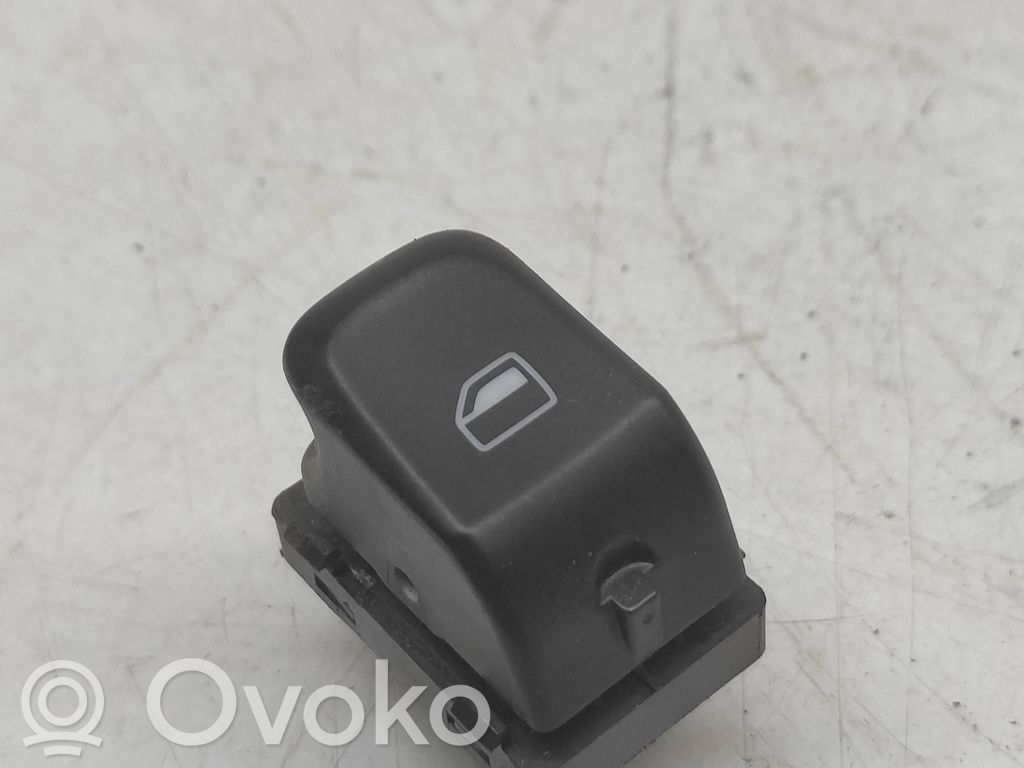 Audi A4 S4 B8 8K Electric window control switch 