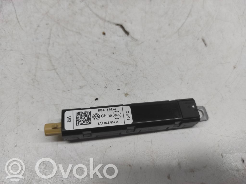 Volkswagen PASSAT B7 Antenos stiprintuvas 